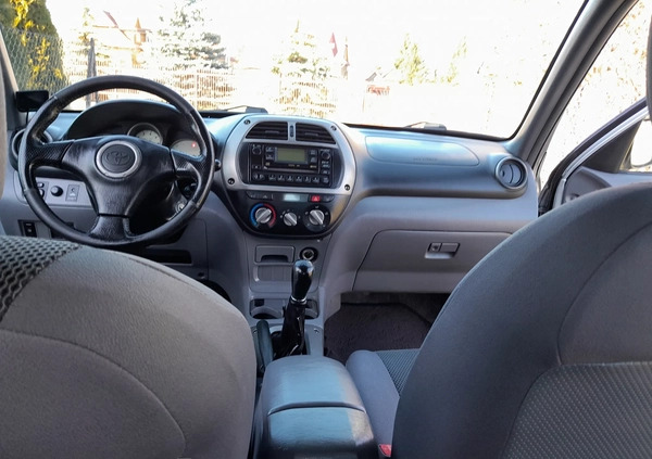 Toyota RAV4 cena 19999 przebieg: 224000, rok produkcji 2003 z Żukowo małe 277